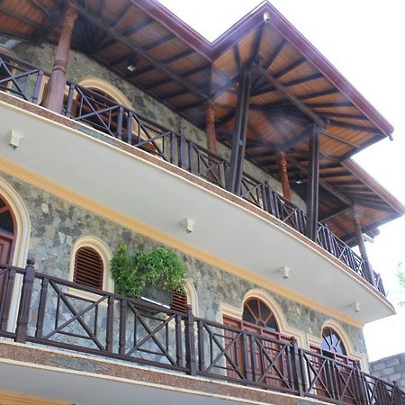 Warahena Beach Hotel Бентота Екстер'єр фото