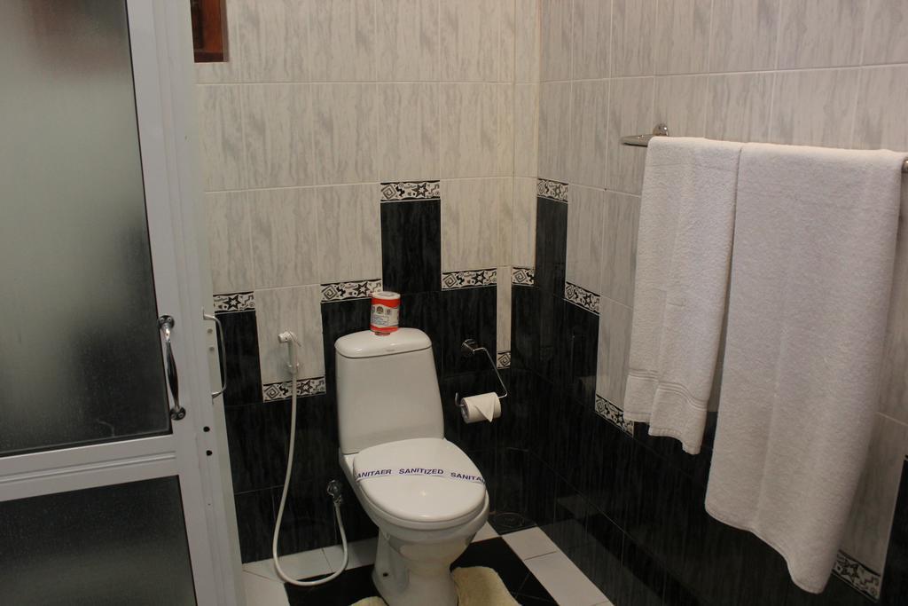 Warahena Beach Hotel Бентота Екстер'єр фото